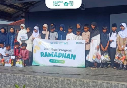 penyaluran santunan untuk anak yatim dan dhuafa di SDN Mandiri 1 Cipageran. Cimahi Utara